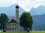 Wallfahrtskapelle St. Colomann<br />St. Coloman praesentiert sich vor den Schwangauer Bergen als das unverfaelschte Bild einer Wallfahrtskirche aus den ersten Jahrzehnten des bayerischen Barocks.  